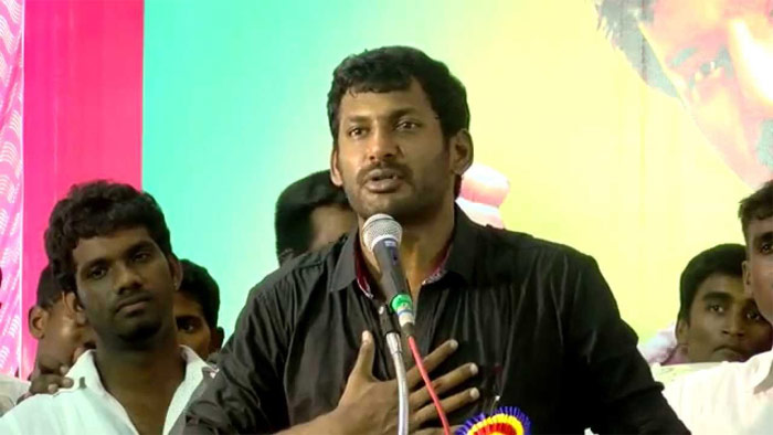 hero vishal,tamil film industry,movie release first day give one rupee to farmars,producers  విశాల్‌ నిర్ణయం అదిరిపోయింది...! 